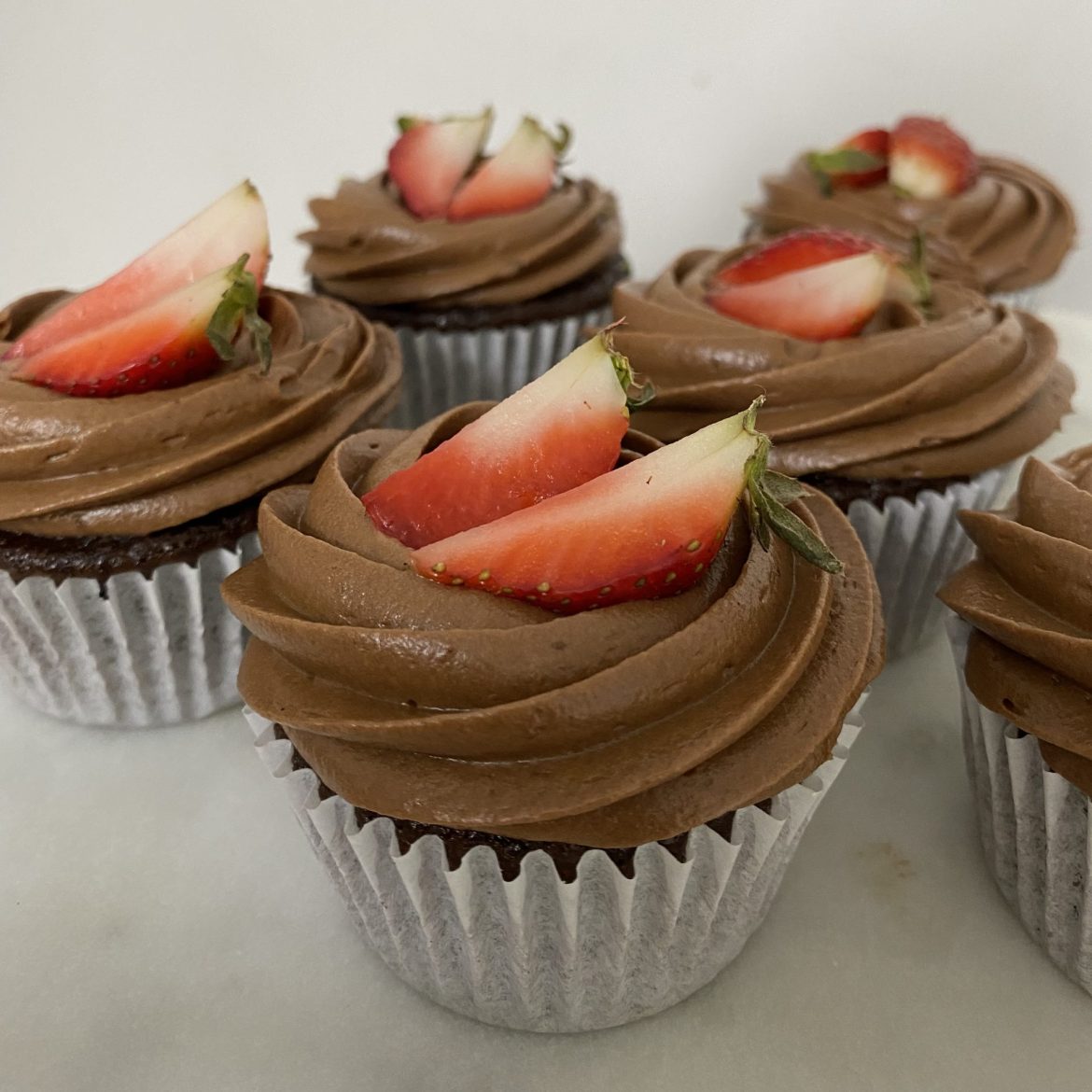 Eggless Chocolate Cupcake With Chocolate Buttercream